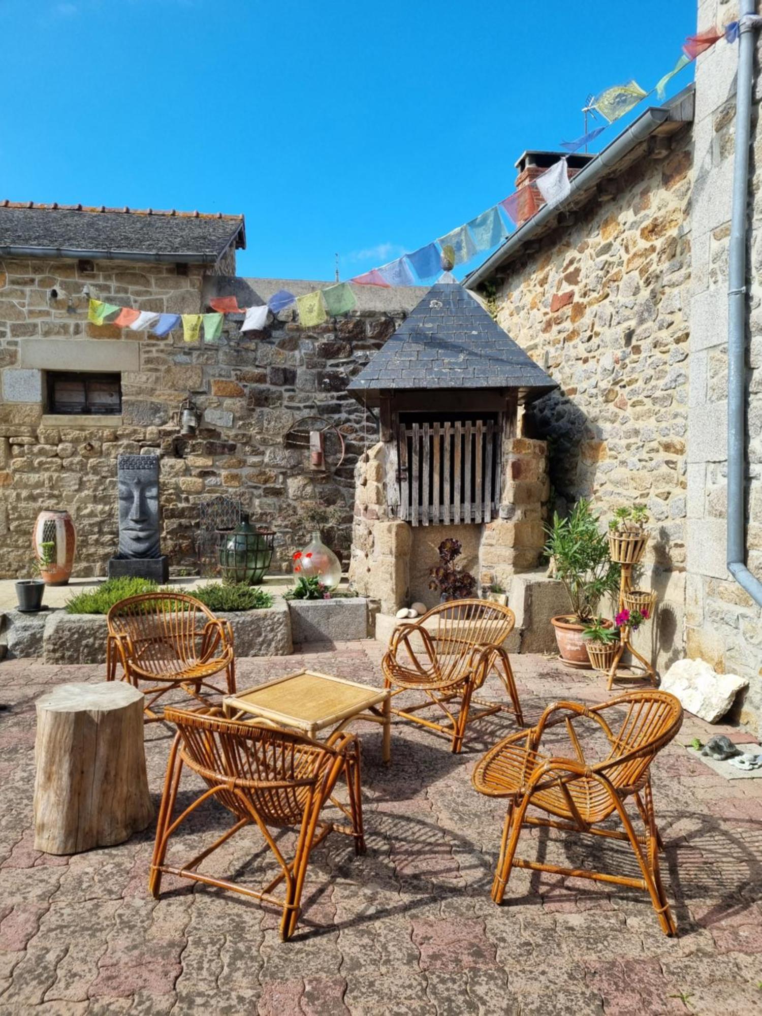 Les Forges Du Lou Daire Jugon-les-Lacs Dış mekan fotoğraf